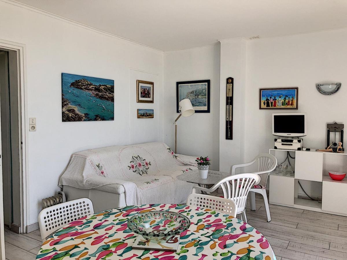 Appartement Avec Balcon, Jardin, Et Acces Plage - Fr-1-361-492 Jullouville-les-Pins Exterior foto